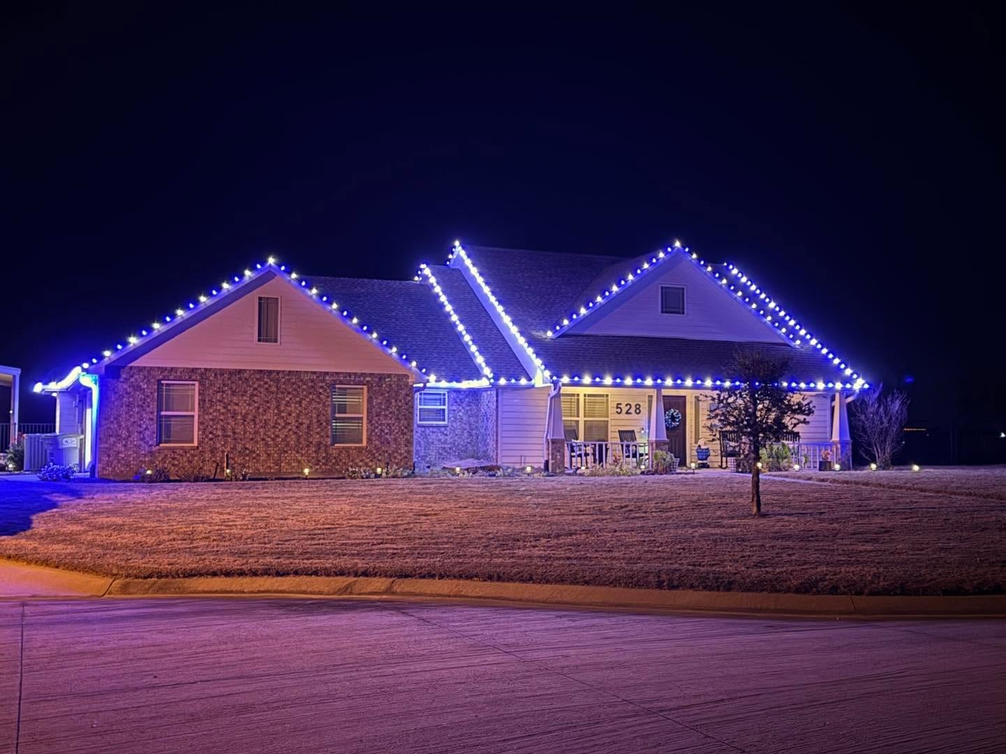 Christmas light installation display
